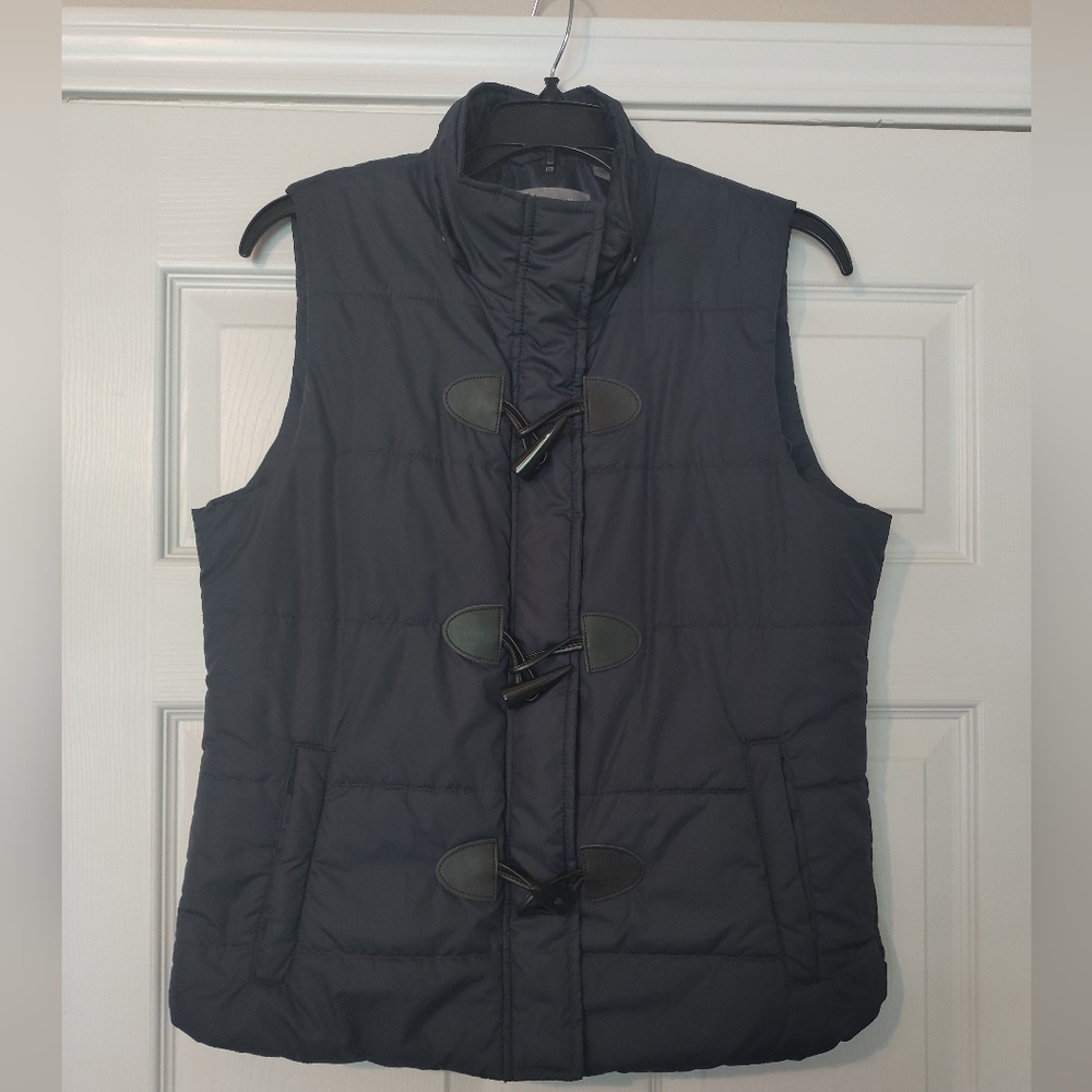 Bagatelle Women's Black Quilted Vest